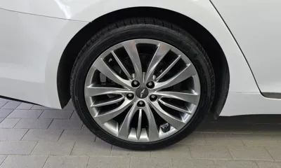 Genesis G80 2018, 94361 км, за 14626.53 USD