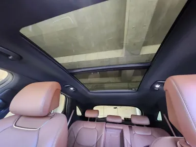 Genesis GV70 2024, 24455 км, за 26257.06 USD