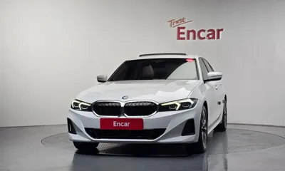 BMW 3-Series 2023, 121543 км, за 19437.03 USD - фото 3