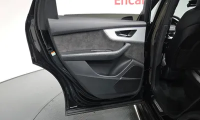 Audi Q7 2022, 70883 км, за 40007.84 USD - фото 25