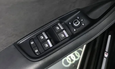 Audi Q7 2022, 70883 км, за 40007.84 USD - фото 35