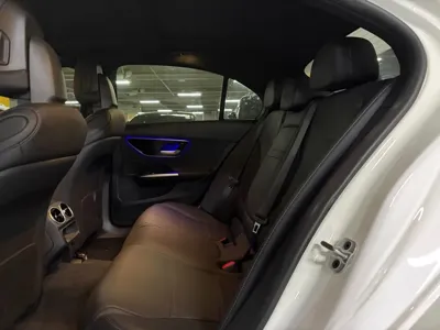 Mercedes-Benz C-Class 2024, 21839 км, за 26567.68 USD - фото 11