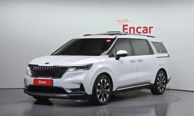 Kia Canival · 2021 год