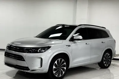 Hima AITO M7 · 2024 год
