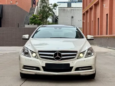 Mercedes-Benz E-Class (Import) 2012, 139000 км, за 5856.27 USD