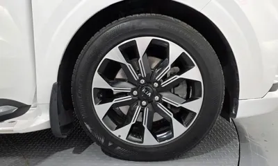Kia Canival 2021, 105056 км, за 22201.78 USD