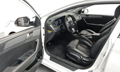 Hyundai Sonata 2019, 48482 км, за 8725.66 USD - фото 10