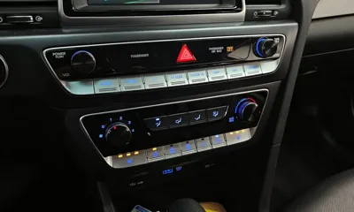 Hyundai Sonata 2019, 48482 км, за 8725.66 USD - фото 18