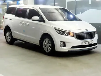 Kia Canival · 2017 год