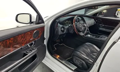 Jaguar XJ 2015, 130318 км, за 9524.43 USD - фото 12
