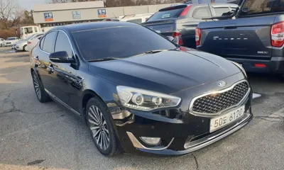 Kia K7 2013, 200610 км, за 3447.83 USD