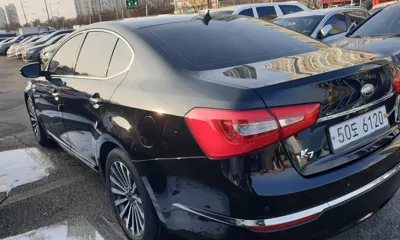 Kia K7 2013, 200610 км, за 3447.83 USD