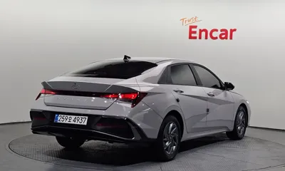 Hyundai Avante 2024, 34137 км, за 14476.48 USD