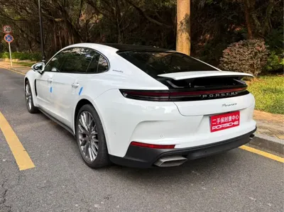 Porsche Panamera 2025, 13000 км, за 132313.6 USD