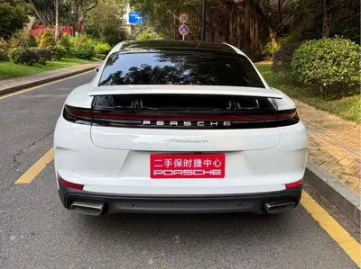 Porsche Panamera 2025, 13000 км, за 132313.6 USD
