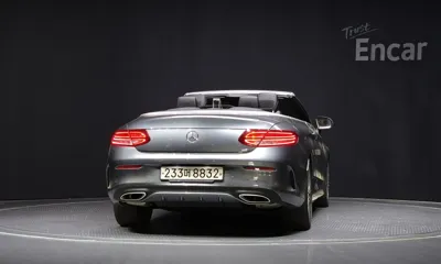 Mercedes-Benz C-Class 2017, 76272 км, за 14641.35 USD