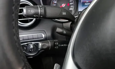 Mercedes-Benz C-Class 2017, 76272 км, за 14641.35 USD - фото 17