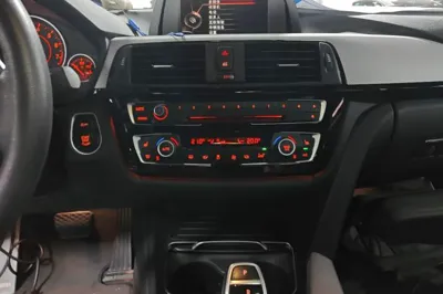 BMW 3 Series 2017, 87899 км, за 12802 USD - фото 15