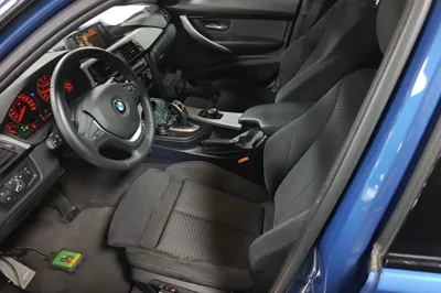 BMW 3 Series 2017, 87899 км, за 12802 USD - фото 17