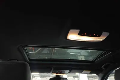 BMW 3 Series 2017, 87899 км, за 12802 USD - фото 21