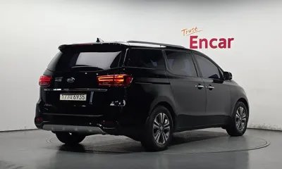 Kia Canival 2020, 50508 км, за 10174.61 USD