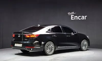 Kia K7 2016, 167542 км, за 5939.87 USD
