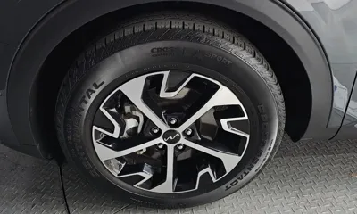 Kia Sportage 2023, 93653 км, за 16251.7 USD