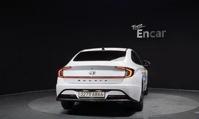 Hyundai Sonata 2022, 109210 км, за 10241.16 USD