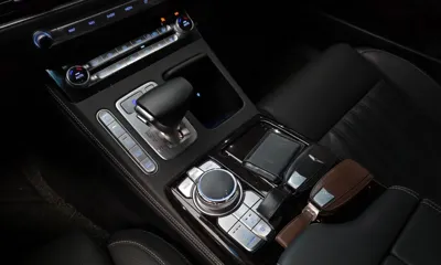 Genesis G90 2019, 28493 км, за 29746.19 USD - фото 9