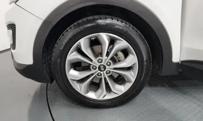 Hyundai Santafe 2015, 175093 км, за 7155.87 USD