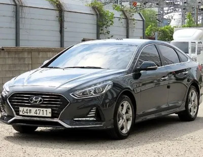 Hyundai Sonata 2019, 123813 км, за 8270.97 USD