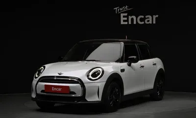 MINI Cooper · 2024 год