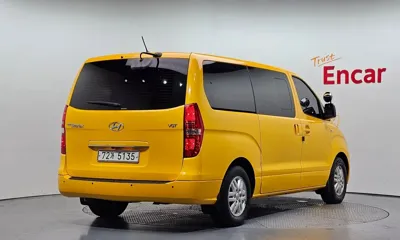 Hyundai Starex 2016, 83985 км, за 5251.41 USD