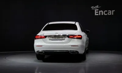 Mercedes-Benz E-Class 2021, 78162 км, за 24986.85 USD