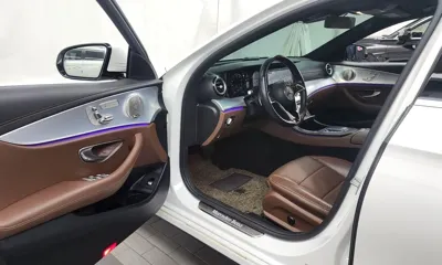 Mercedes-Benz E-Class 2021, 78162 км, за 24986.85 USD - фото 10