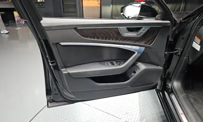 Audi A6 2021, 80958 км, за 18051.73 USD - фото 24
