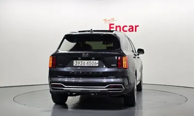 Kia Sorento 2021, 111834 км, за 16988.38 USD