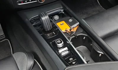 Volvo XC60 2021, 40046 км, за 23744.49 USD - фото 9