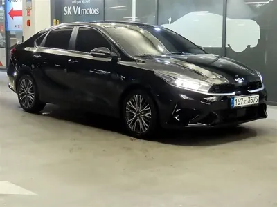Kia K3 · 2022 год