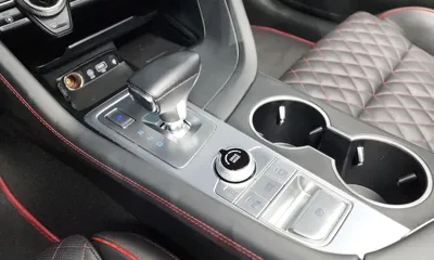 Genesis G70 2020, 44684 км, за 18708.15 USD - фото 9