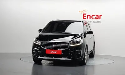 Kia Canival 2019, 106828 км, за 9452.68 USD