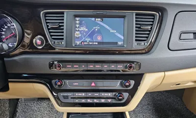 Kia Canival 2019, 106828 км, за 9452.68 USD - фото 13