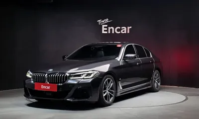 BMW 5-Series · 2021 год