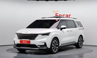 Kia Canival · 2023 год