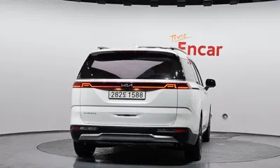 Kia Canival 2023, 53313 км, за 21814.15 USD
