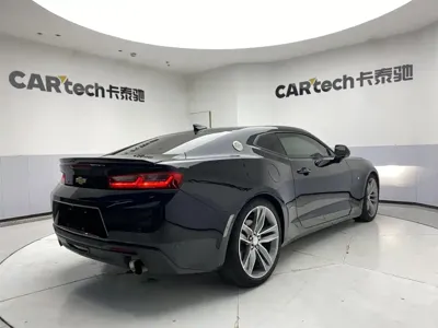 Chevrolet Camaro 2017, 64000 км, за 20570.53 USD