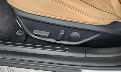 Genesis G70 2021, 50345 км, за 20283.58 USD - фото 31