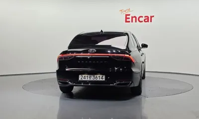Hyundai Grandeur 2020, 135233 км, за 9844.73 USD
