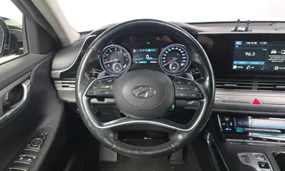 Hyundai Grandeur 2020, 135233 км, за 9844.73 USD - фото 13
