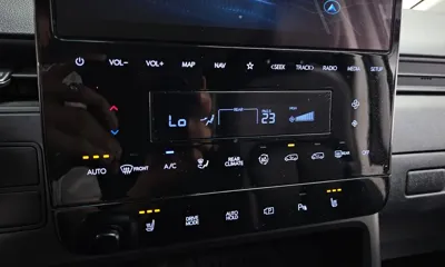 Hyundai Staria 2022, 47886 км, за 15754.23 USD - фото 31